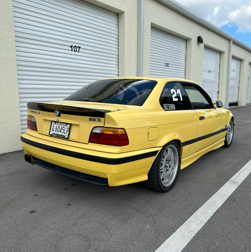 Ducktail Trunk Spoiler — BMW E36